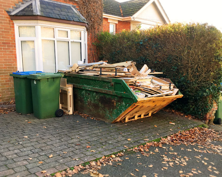 Domestic removal of waste in Bognor Regis